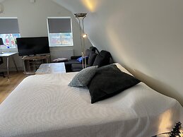 DR ASA Bed Breakfast near Golf Forest