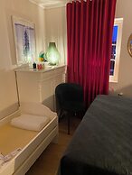 DR ASA Bed Breakfast near Golf Forest