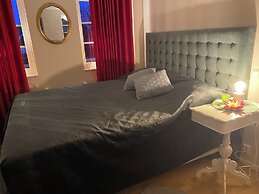 DR ASA Bed Breakfast near Golf Forest