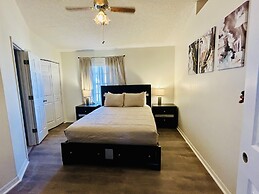 5/3 Vacation Home With a Large Pool Near the Disney Attractions!!