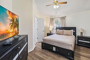 5/3 Vacation Home With a Large Pool Near the Disney Attractions!!