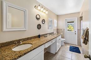 5/3 Vacation Home With a Large Pool Near the Disney Attractions!!