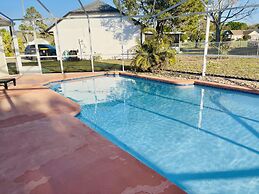 5/3 Vacation Home With a Large Pool Near the Disney Attractions!!