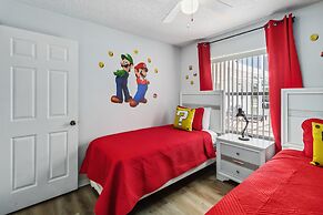 5/3 Vacation Home With a Large Pool Near the Disney Attractions!!