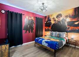 Gated Community, Amazing 4/3 Vacation Home With Private Pool Near Disn