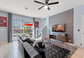 Gated Community, Amazing 4/3 Vacation Home With Private Pool Near Disn