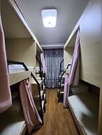 Biancheng International Youth Hostel