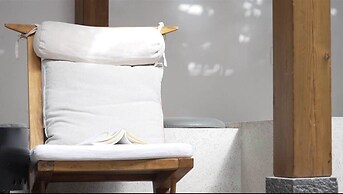 Li Jiang Ancient City Wide-Up Hotel