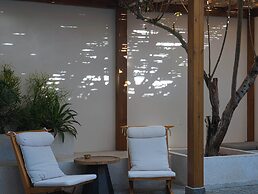 Li Jiang Ancient City Wide-Up Hotel