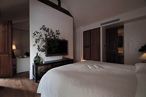 Li Jiang Ancient City Wide-Up Hotel