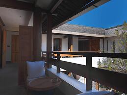 Li Jiang Ancient City Wide-Up Hotel