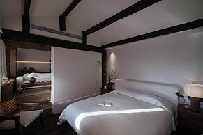 Li Jiang Ancient City Wide-Up Hotel