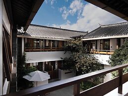 Li Jiang Ancient City Wide-Up Hotel