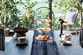 Tengchong Budu Hot Spring Resort Hotel