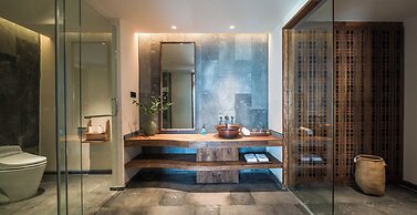 Tengchong Budu Hot Spring Resort Hotel