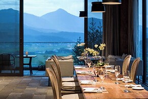 Tengchong Budu Hot Spring Resort Hotel