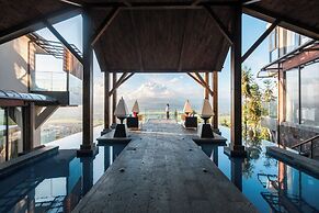 Tengchong Budu Hot Spring Resort Hotel