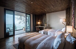 Tengchong Budu Hot Spring Resort Hotel