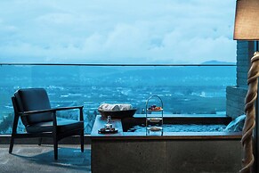 Tengchong Budu Hot Spring Resort Hotel