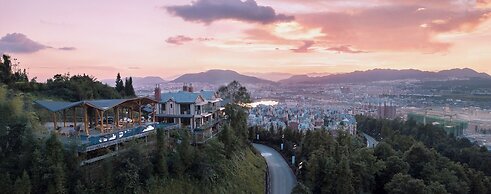 Tengchong Budu Hot Spring Resort Hotel