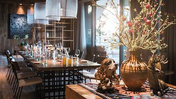 Tengchong Budu Hot Spring Resort Hotel