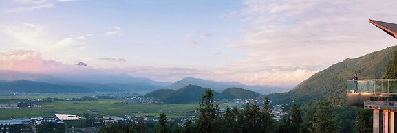 Tengchong Budu Hot Spring Resort Hotel