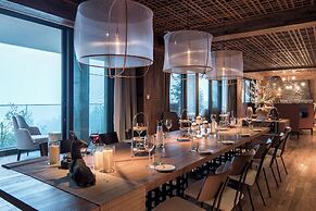 Tengchong Budu Hot Spring Resort Hotel