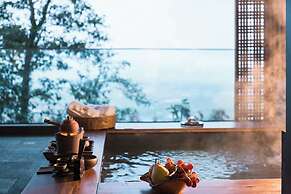 Tengchong Budu Hot Spring Resort Hotel