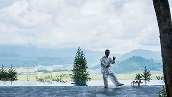 Tengchong Budu Hot Spring Resort Hotel