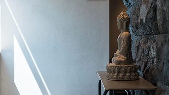 Tengchong Budu Hot Spring Resort Hotel