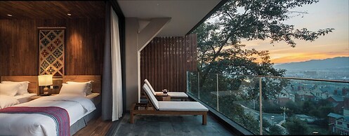 Tengchong Budu Hot Spring Resort Hotel