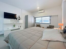 Ayres Moreno San Telmo