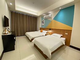 Budai Sun Never Sets B&B