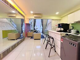 The Scott Garden by Manhattan Group