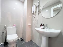 The Scott Garden by Manhattan Group