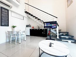 The Scott Garden by Manhattan Group