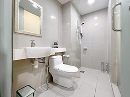 The Scott Garden by Manhattan Group