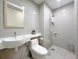 The Scott Garden by Manhattan Group