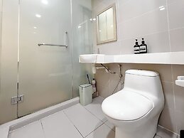 The Scott Garden by Manhattan Group