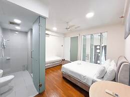 The Scott Garden by Manhattan Group