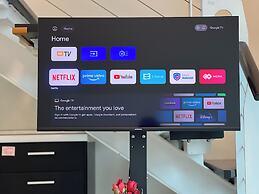 The Scott Garden by Manhattan Group