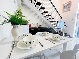 The Scott Garden by Manhattan Group