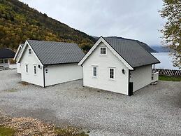 Holiday Home in Kinsarvik With Lake View