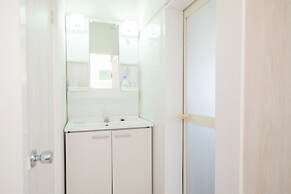 KAWAZU BEACH HOUSE BLUE MOON