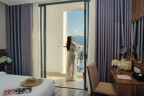 Astica Hotel Nha Trang