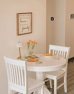 Vinhomes Ocean Park Apartment Ha Noi - 20 October Homestay