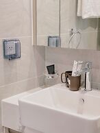 Vinhomes Ocean Park Apartment Ha Noi - 20 October Homestay