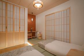 Kyoto Higashiyama   Maison Le Rouge Enji