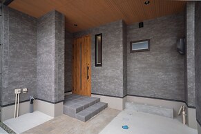 Kyoto Higashiyama   Maison Le Rouge Enji