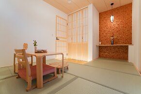 Kyoto Higashiyama   Maison Le Rouge Enji